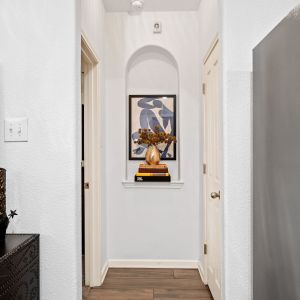 8714-Cotoneaster-INTERIOR-37