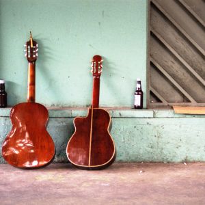 little-guitars